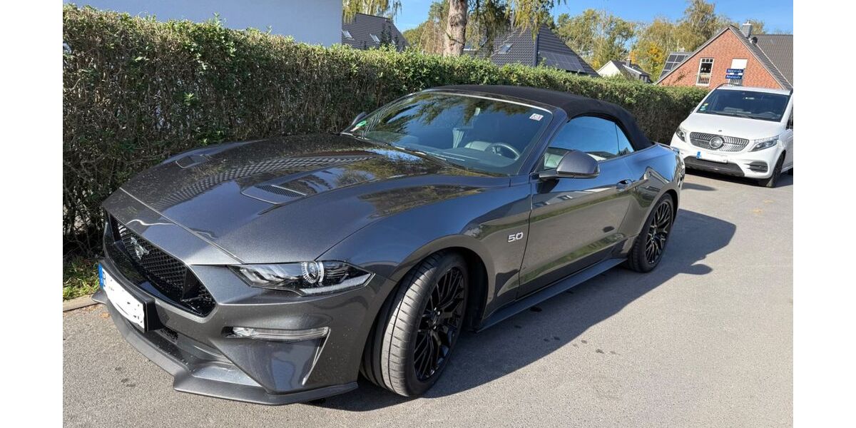 Ford Mustang 20.000 km 46.500 &euro; Teltow 14513