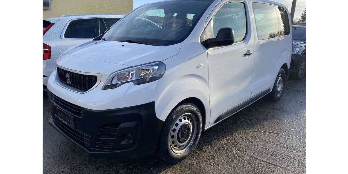 Peugeot Expert 244.327 km 11.990 &euro; Berlin 12347