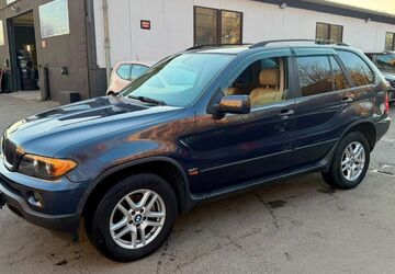 BMW X5 233.300 km 4.999 &euro; Berlin 12681
