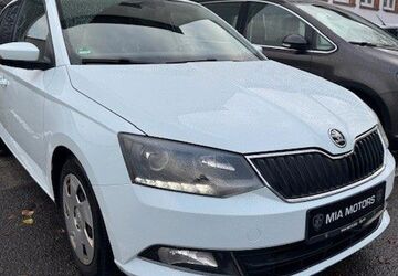 Skoda Fabia 144.558 km 8.699 &euro; Berlin 13407