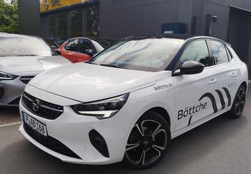 Opel Corsa 33.987 km 15.980 &euro; Potsdam 14480