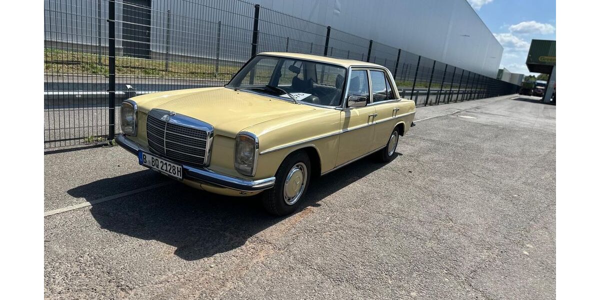 Mercedes-Benz 200 65.000 km 5.900 &euro; Ludwigsfelde 14974