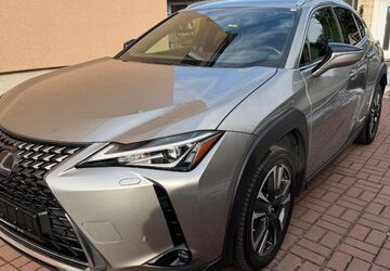 Lexus UX 48.000 km 23.950 &euro; Berlin 12355