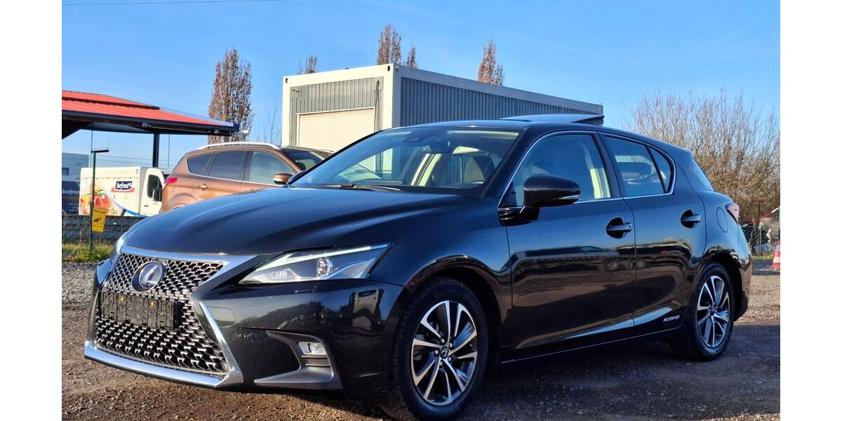 Lexus CT 200h 137.300 km 16.990 &euro; Berlin 15831