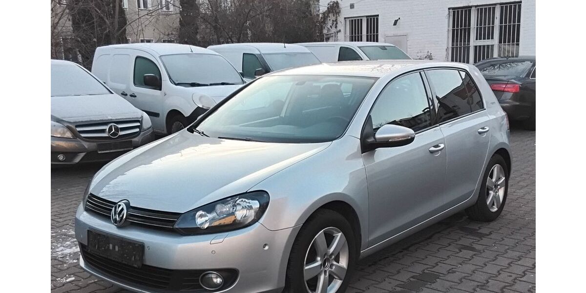 VW Golf 151.300 km 5.350 &euro; Berlin 13409