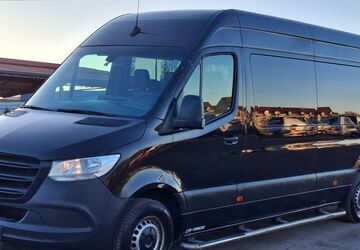 Mercedes-Benz Sprinter 175.000 km 32.725 &euro; Berlin 15831