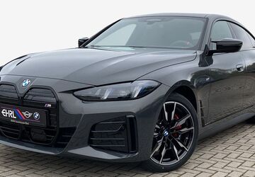 BMW i4 4.900 km 64.440 &euro; Berlin 13593