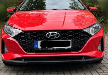 Hyundai i20 62.051 km 14.350 &euro; Berlin 14169