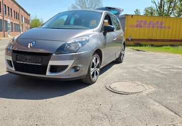 Renault Scenic 50.491 km 7.490 &euro; Berlin 13591