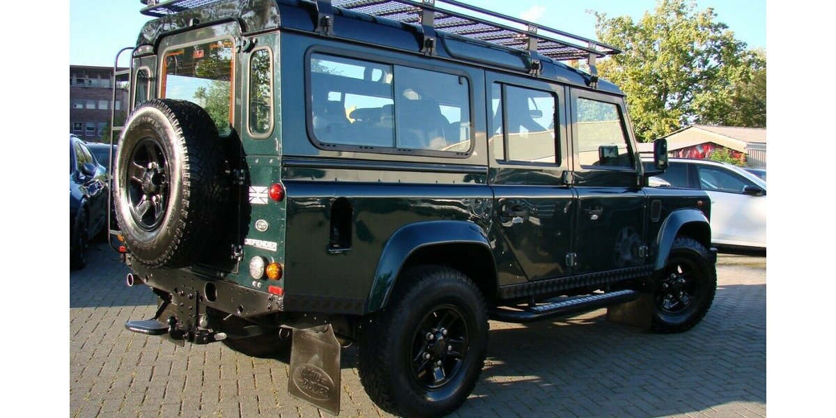 Land Rover Defender 110 E Station Wagon 7-Sitzer LED Leder AH 119.107 km 55.980 &euro; Falkensee 14612