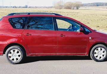 Toyota Avensis Verso 164.556 km 4.600 &euro; Berlin 13629