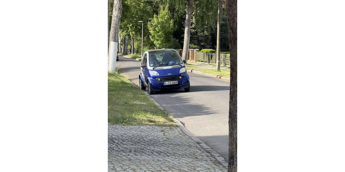 Smart city-coupé/city-cabrio 190.000 km 999 &euro; Berlin 10318