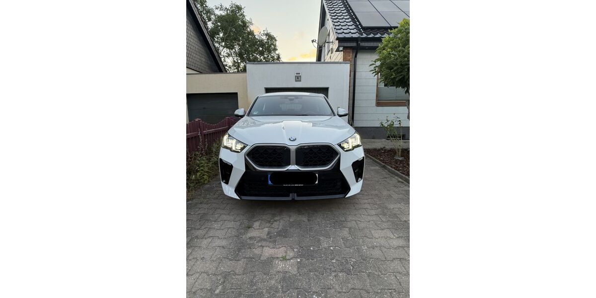 BMW X2 15.200 km 37.800 &euro; Berlin 13591