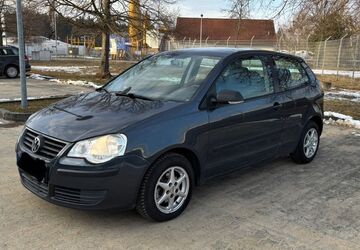 VW Polo 122.000 km 2.390 &euro; Rudow 12355