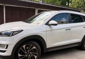 Hyundai TUCSON 109.750 km 15.499 &euro; Potsdam 14473