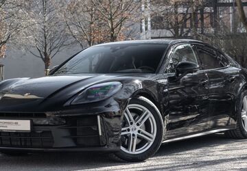Porsche Panamera 20.571 km 92.500 &euro; Berlin 10587
