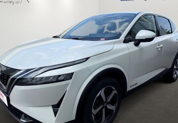 Nissan Qashqai 28.655 km 27.599 &euro; Potsdam 14482