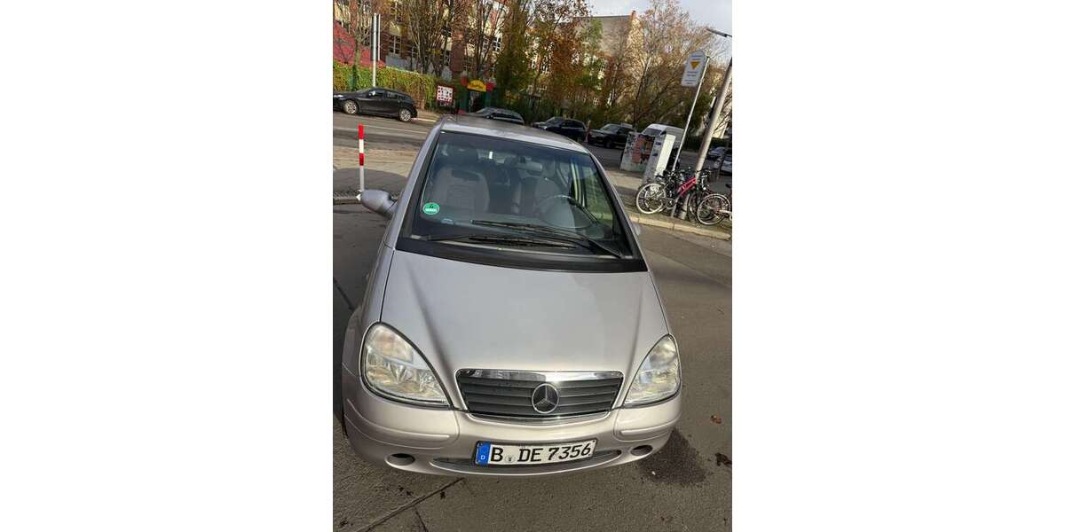 Mercedes-Benz A 160 109.000 km 2.760 &euro; Berlin 10781