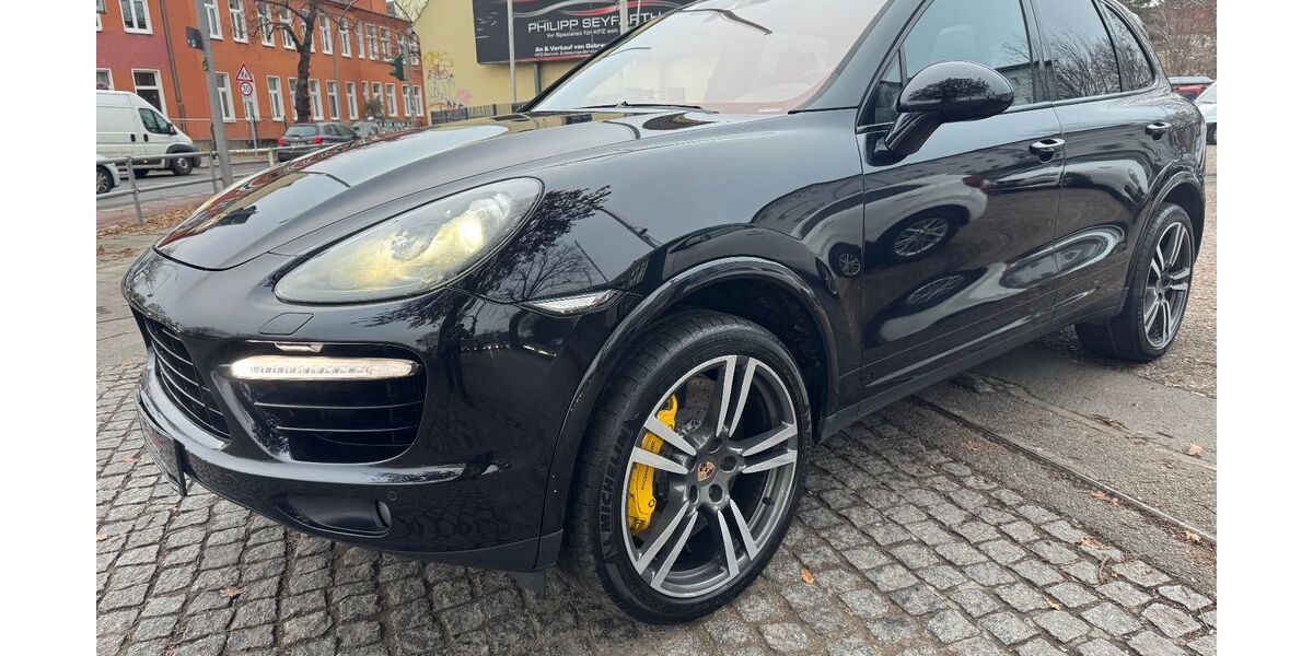 Porsche Cayenne 245.450 km 19.990 &euro; Berlin - Tempelhof 12107