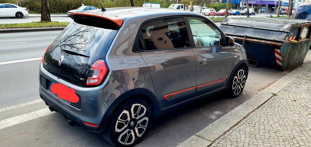 Renault Twingo 93.000 km 8.900 &euro; Berlin 12165
