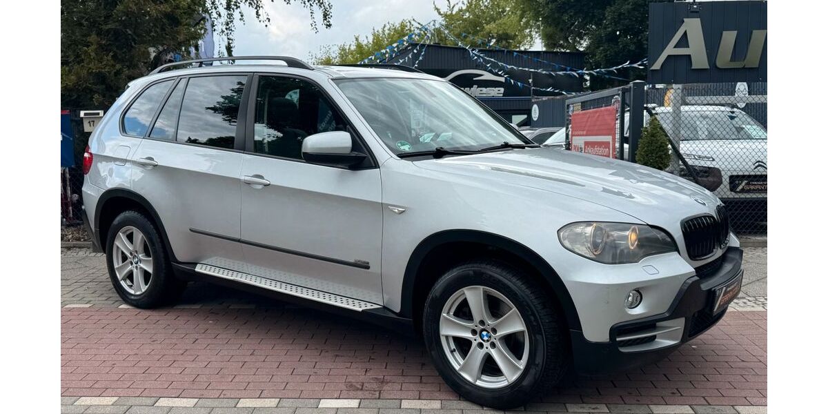 BMW X5 211.602 km 8.990 &euro; BERLIN 13127