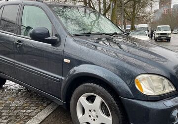 Mercedes-Benz ML 55 AMG 230.000 km 6.900 &euro; Berlin 12349