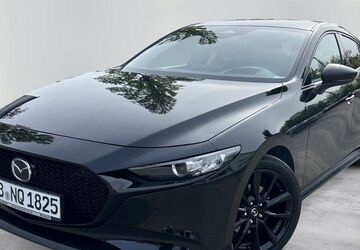 Mazda 3 3.274 km 27.990 &euro; Berlin 13599