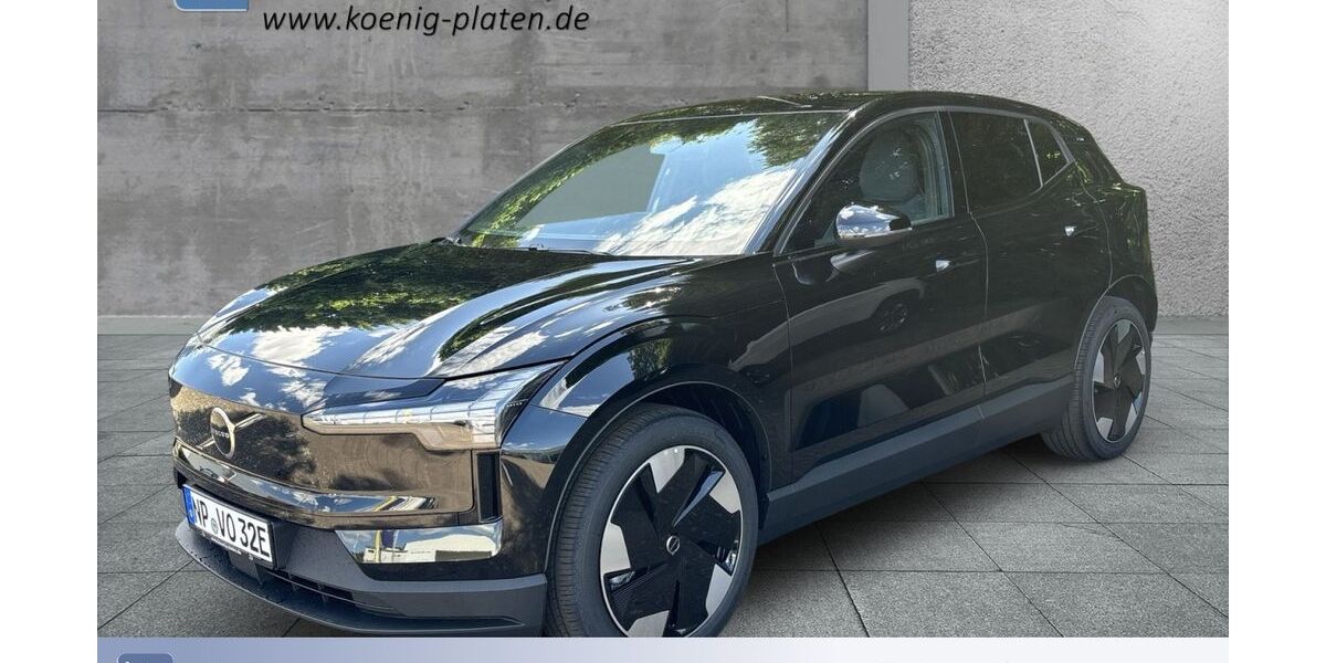 Volvo EX30 3.000 km 42.490 &euro; Berlin Tegel 13509