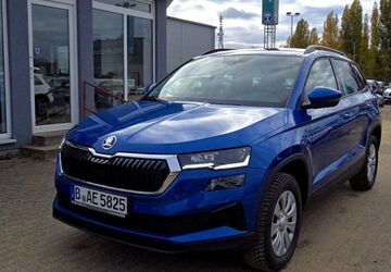 Skoda Karoq 11.000 km 35.490 &euro; Berlin 10365