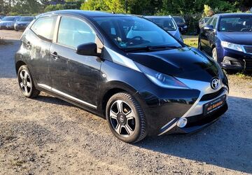 Toyota Aygo (X) 30.000 km 7.290 &euro; Berlin 13127