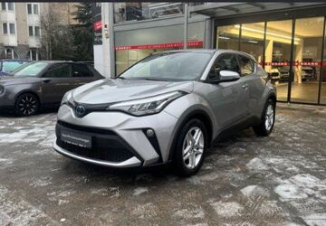 Toyota C-HR 47.752 km 22.990 &euro; Berlin 13403