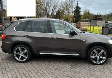 BMW X5 265.000 km 11.500 &euro; Potsdam 14482