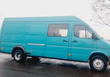 Mercedes-Benz Sprinter 178.332 km 7.200 &euro; Berlin 13629