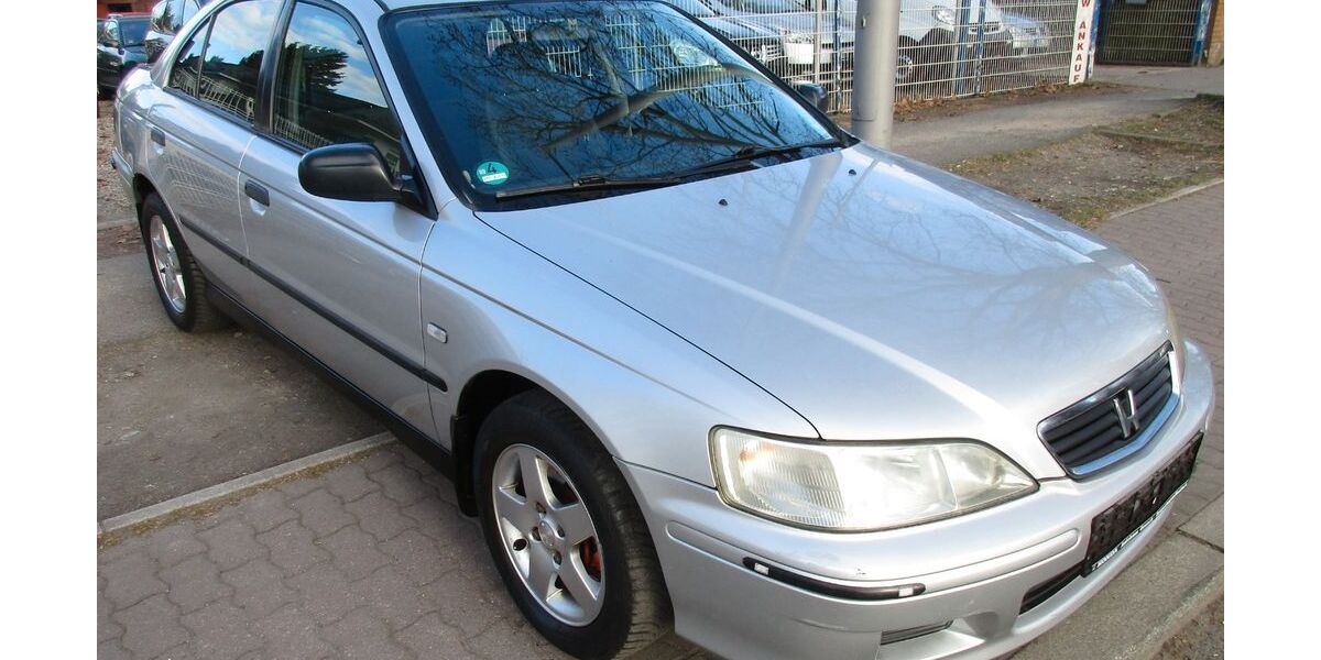 Honda Accord 166.000 km 2.450 &euro; Berlin 12357