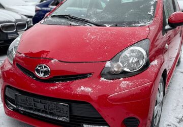 Toyota Aygo (X) 51.000 km 6.600 &euro; Berlin, BRITZ 12347