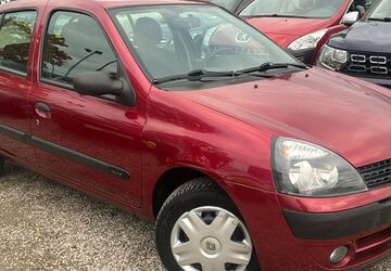 Renault Clio 60.083 km 2.990 &euro; Berlin 13089