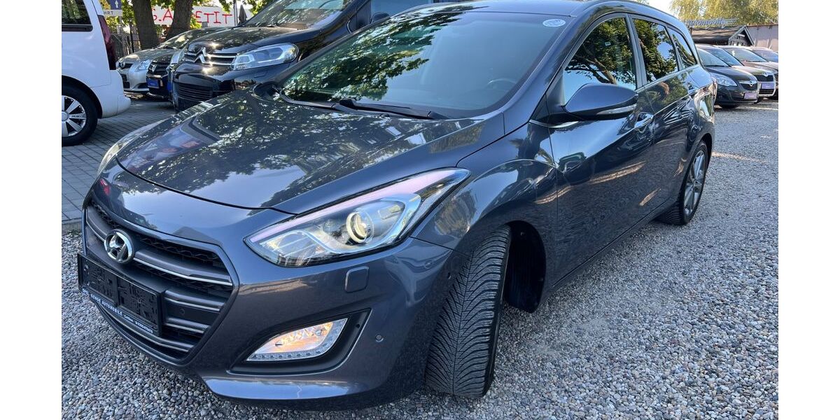 Hyundai i30 116.000 km 10.200 &euro; Berlin 13089