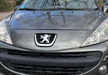Peugeot 207 154.201 km 990 &euro; Berlin, Stadt 12355