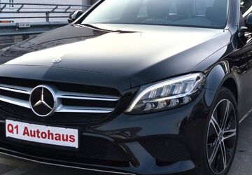 Mercedes-Benz C 300 125.000 km 21.950 &euro; Berlin 13055