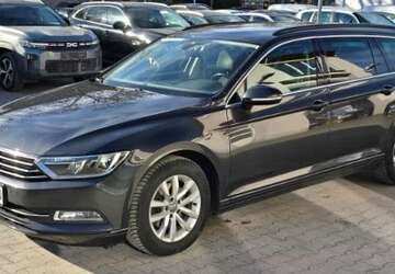 VW Passat 227.746 km 10.680 &euro; Berlin - Steglitz 12247