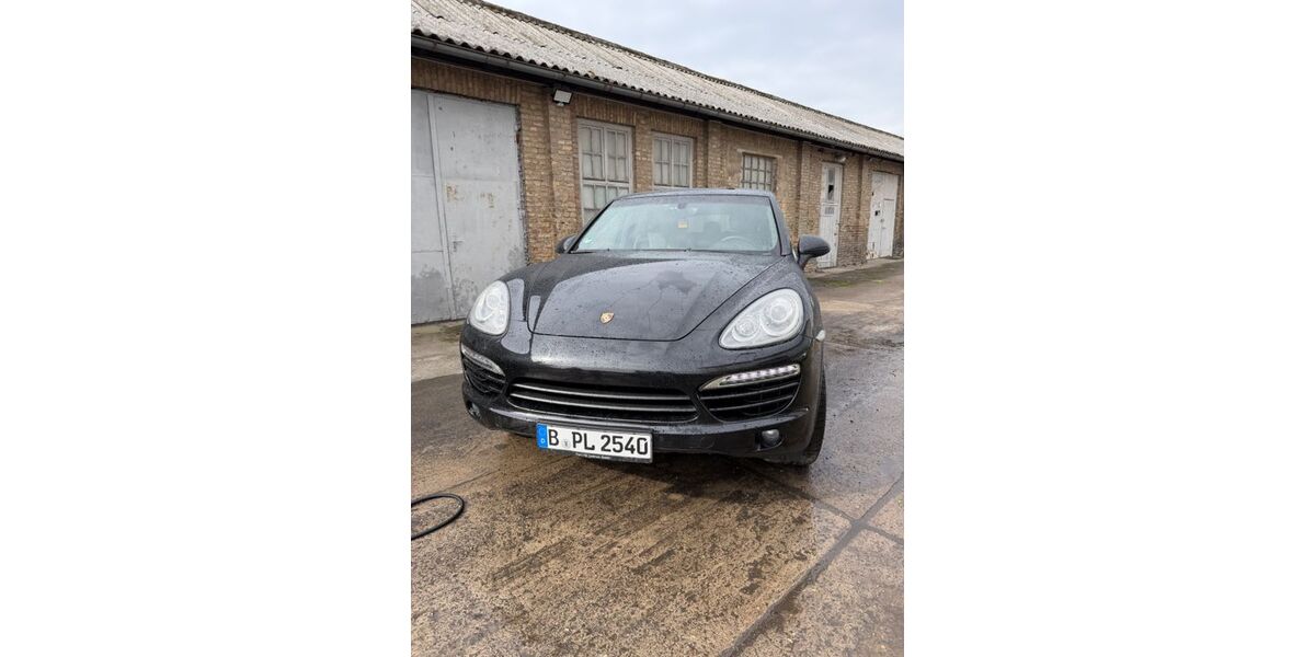 Porsche Cayenne 217.000 km 19.900 &euro; Berlin 13599