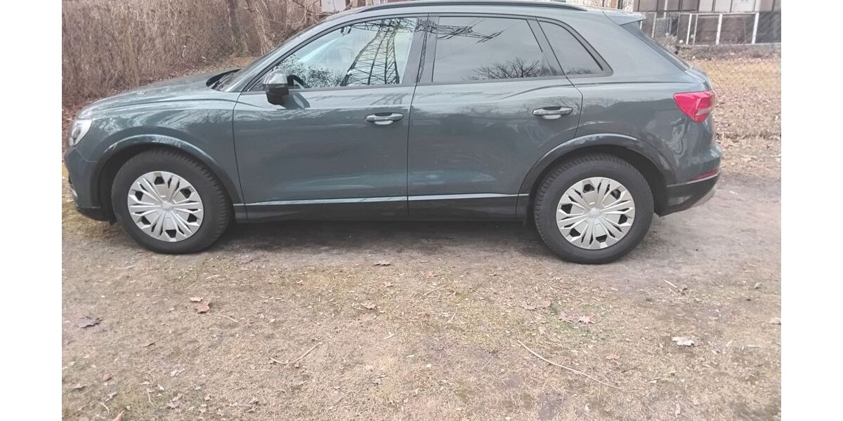 Audi Q3 98.000 km 24.590 &euro; Blankenfelde-Mahlow 15831