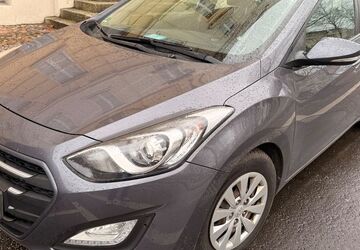 Hyundai i30 215.000 km 5.399 &euro; Potsdam 14467