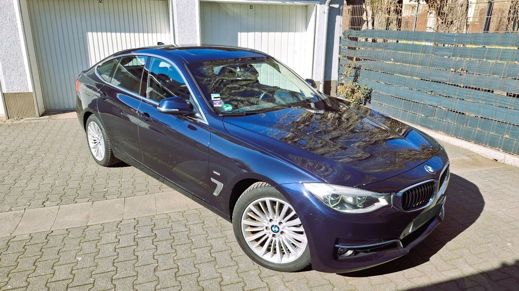 BMW 320 Gran Turismo 259.492 km 10.990 &euro; Berlin 10589