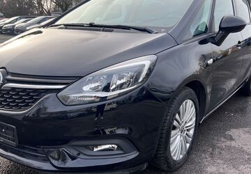 Opel Zafira Tourer 128.767 km 8.599 &euro; Berlin 12249