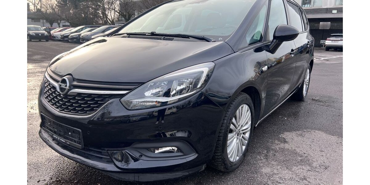 Opel Zafira Tourer 128.767 km 8.599 &euro; Berlin 12249