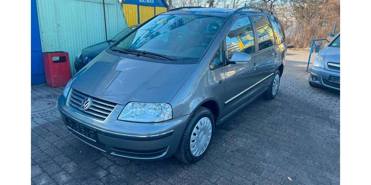 VW Sharan 176.000 km 5.690 &euro; Berlin 12359