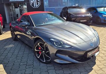 MG Cyberster 2.546 km 65.990 &euro; Potsdam 14482