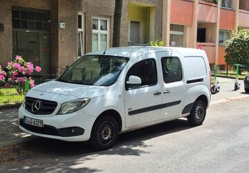 Mercedes-Benz Citan 141.000 km 7.799 &euro; Berlin 13359