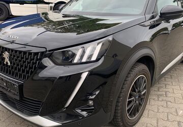 Peugeot 2008 101.700 km 16.900 &euro; Berlin 12057